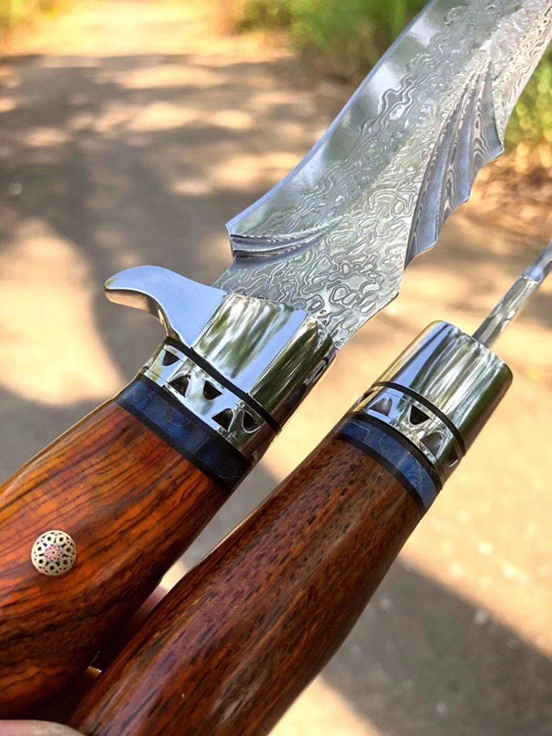 Couteau de Chasse Longue Lame